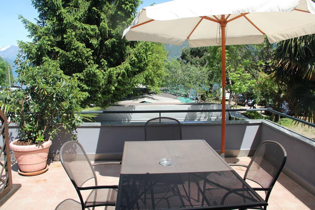 Veranda Beach Apartment Pianello Del Lario الغرفة الصورة