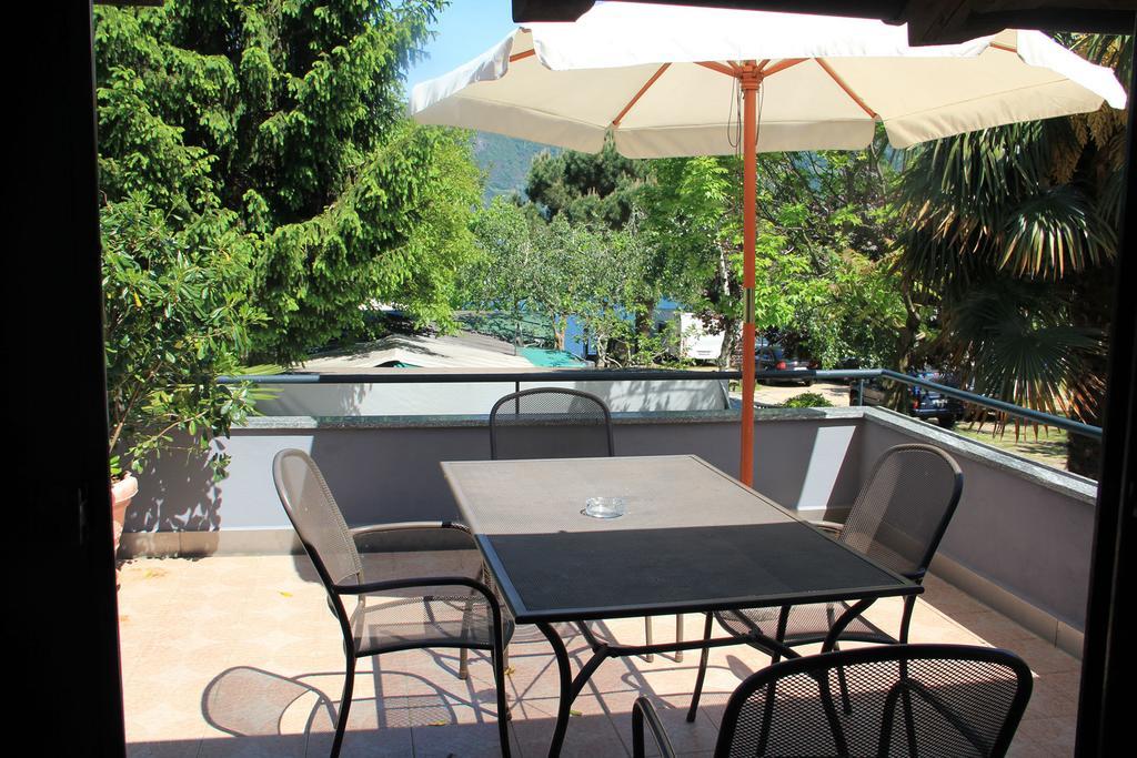 Veranda Beach Apartment Pianello Del Lario الغرفة الصورة